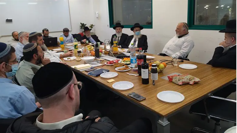 התכנסות בית הדין