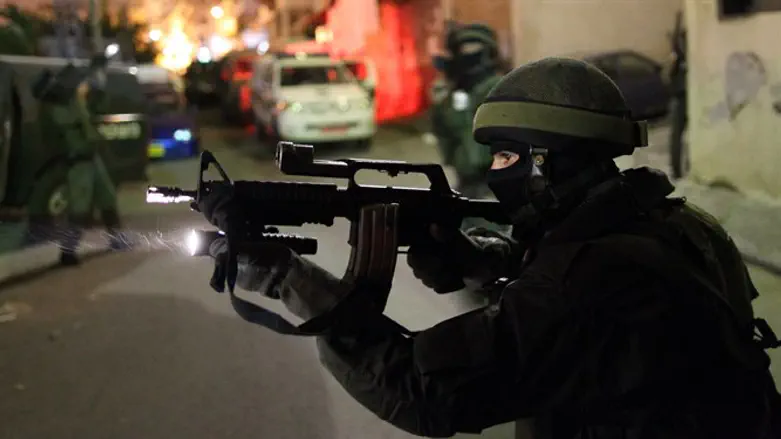 Офицер спецназа (иллюстрация)