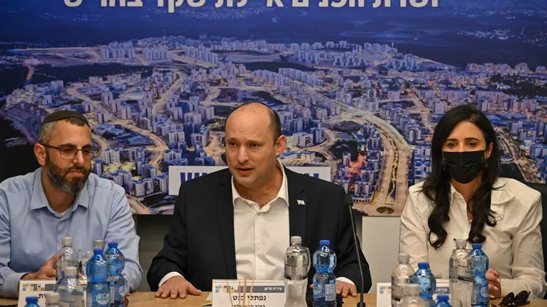 Prime Minister Bennett's and Interior Minister Shaked's visit to Harish last Thu