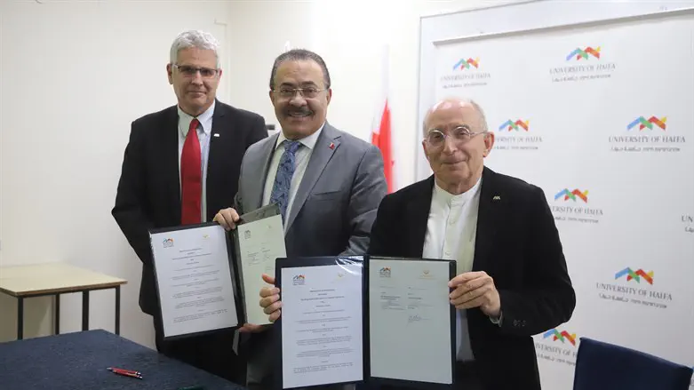 Rector Prof. Gur Alroey, Dr. Shaikh Khalid bin Khalifa Al Khalifa, Prof. Ron Robin