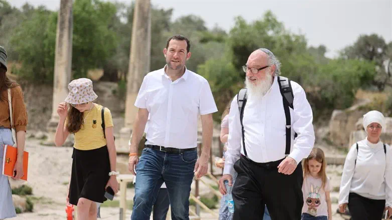 פולארד ודגן