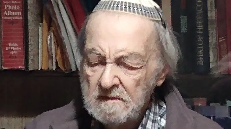 אהרון סקמורובסקי 