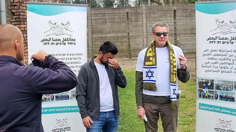טקס משמעותי על אדמת אושוויץ