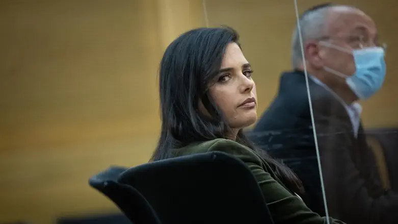 Айелет Шакед