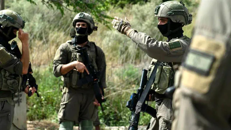 IDF soldiers operate after attack