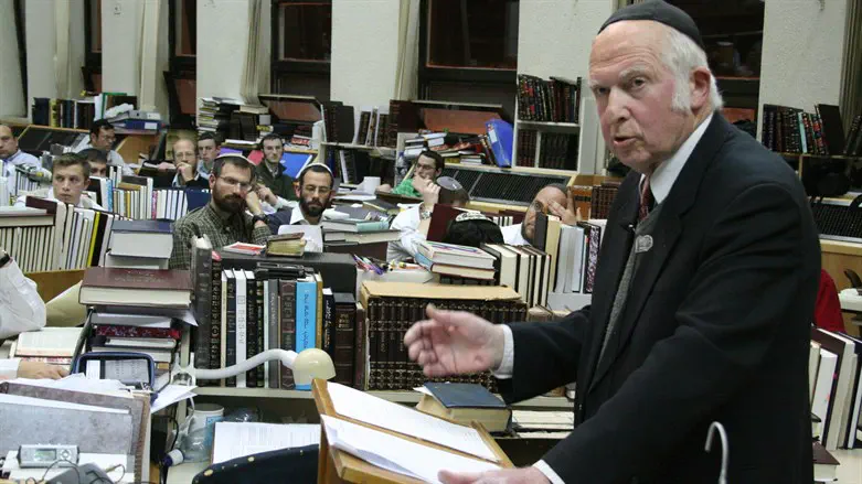 הרב אהרן ליכטנשטיין זצ"ל