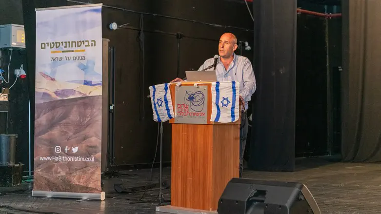 תא"ל במיל' אמיר אביבי