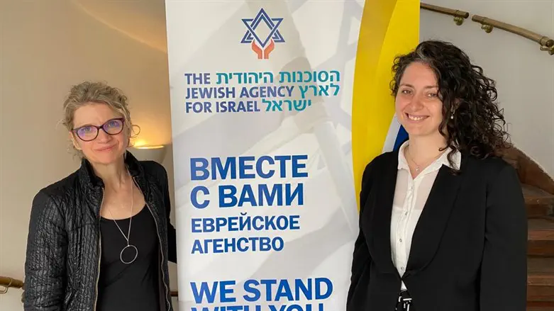 סבינה מטטוב ואניטה צ'רי
