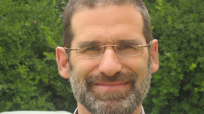 Rabbi Elad Dukov