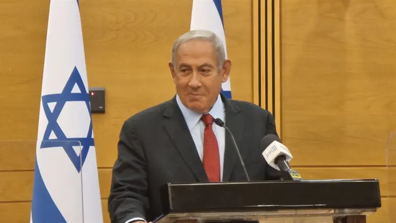 Netanyahu at Likud party meeting