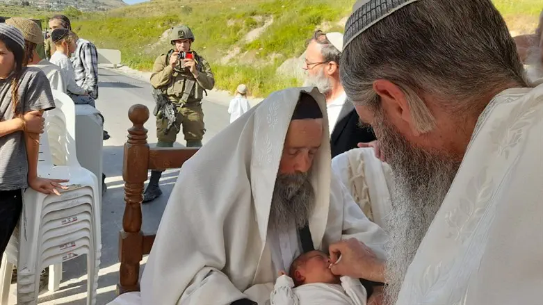 ''המחסומים הפיזיים הם זמניים''