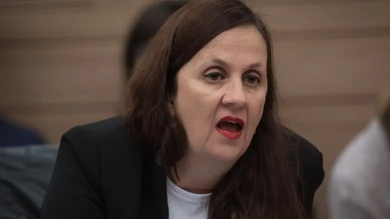 Дина Зильбер