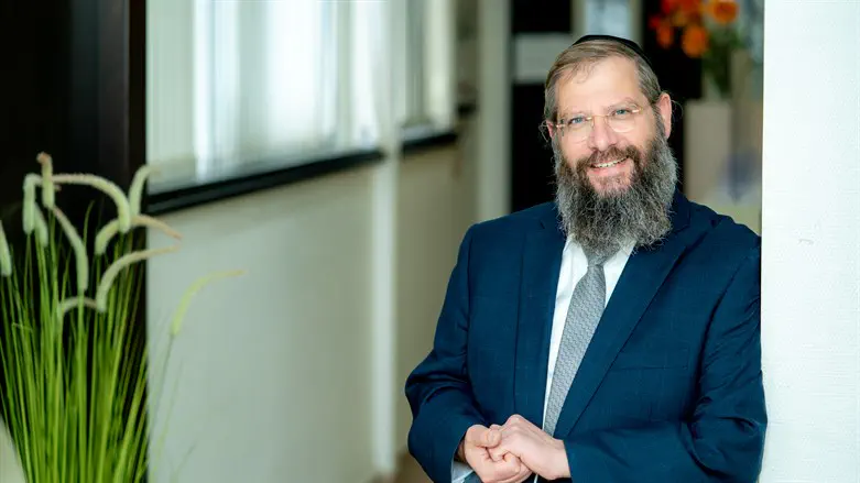 הרב אריה מונק