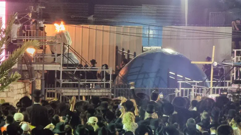 ההדלקה של האדמו"ר מבויאן