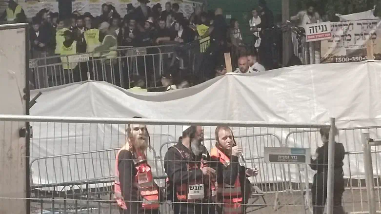 The celebrations in Meron