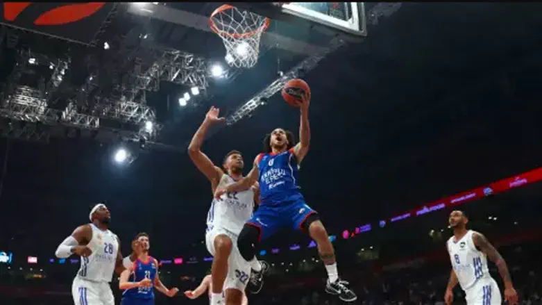 לארקין הערב מול ריאל