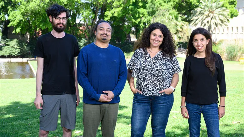 (l-r): Stav Safriel, Dr. Rudra N. Das, Prof. Karina Yaniv and Yaara Tevet
