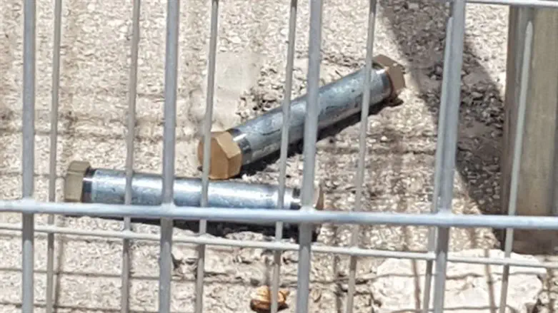 Самодельные взрывные устройства. Иллюстрация