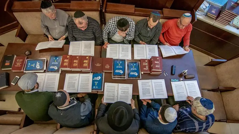 למצולמים אין קשר לידיעה