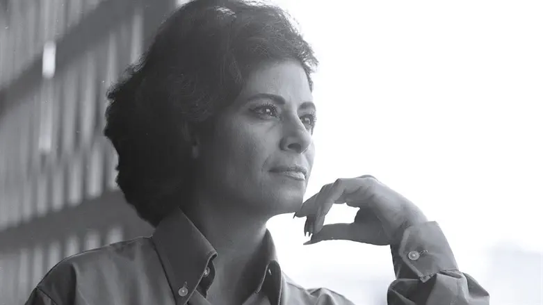 Yemenite Israeli folk singer Shoshana Damari is the subject of “Queen Shoshana”