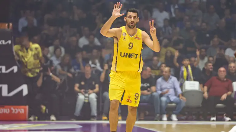 רפי מנקו. אליפות שניה לחולון