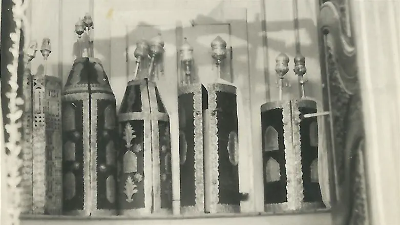 בית הכנסת בחלב. מתוך התערוכה