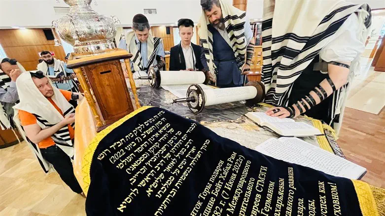 שמחת התורה לאחר מתן תורה