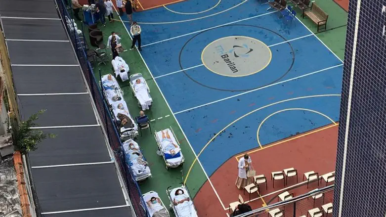 Barilan, a Jewish school in Rio de Janeiro, provided shelter to over 150 patient