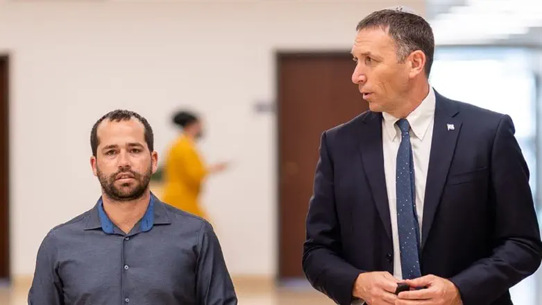 משה בססו עם מתן כהנא