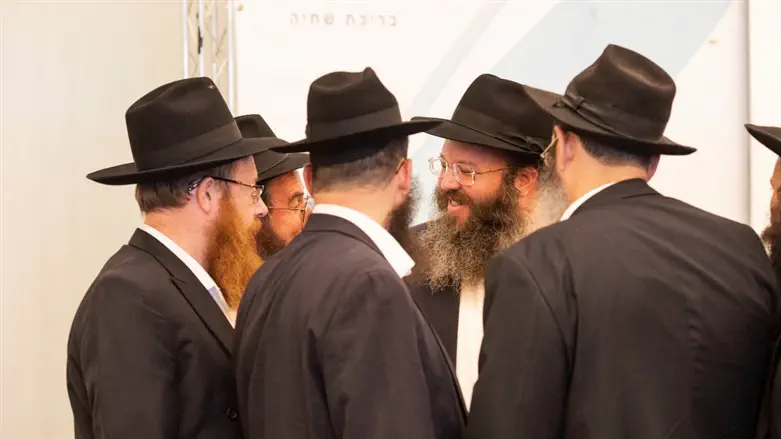 מפגש השלוחים בכינוס