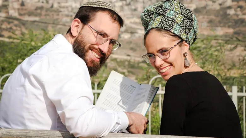 נתנאל ורחלי וייס