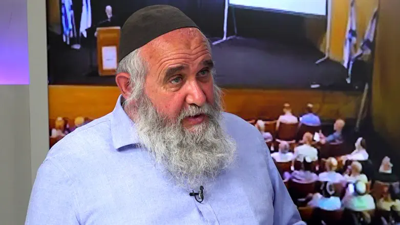 הרב חננאל אתרוג