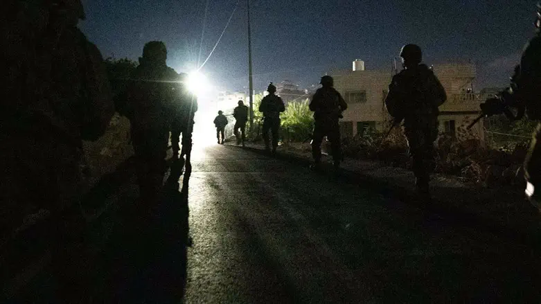 IDF forces during overnight security sweep