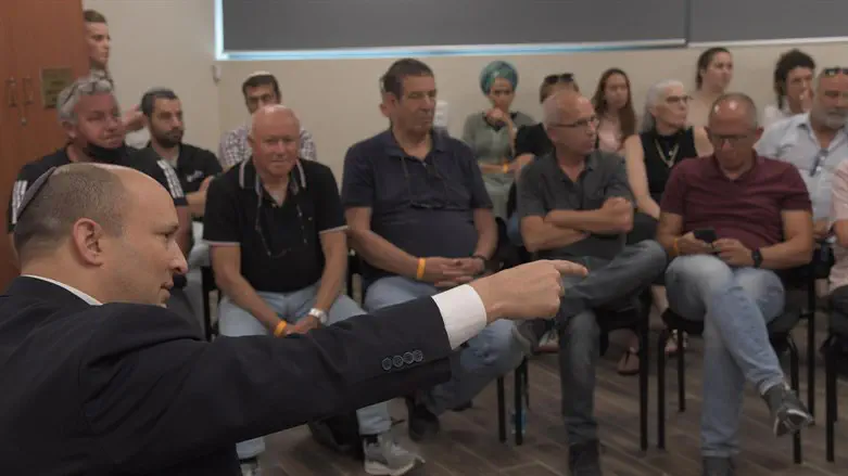 בנט בעוטף עזה