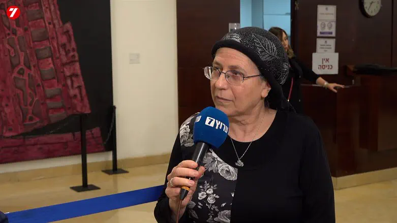 אורית סטרוק