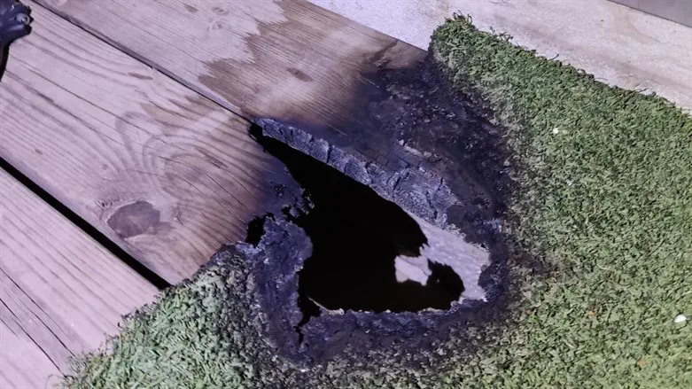 Последствия "огненной атаки" в доме раввина Дова Лиора