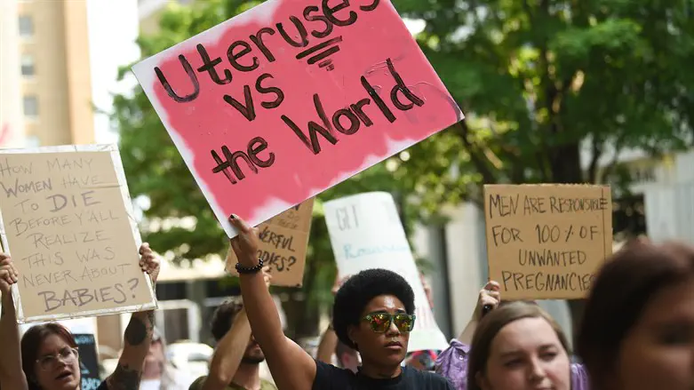 הפגנת תמיכה בהפלות בעיר נוקסוויל, טנסי