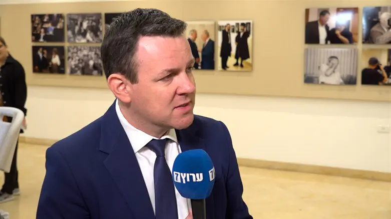 Евгений Сова