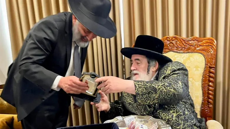 דרעי אמש עם האדמור