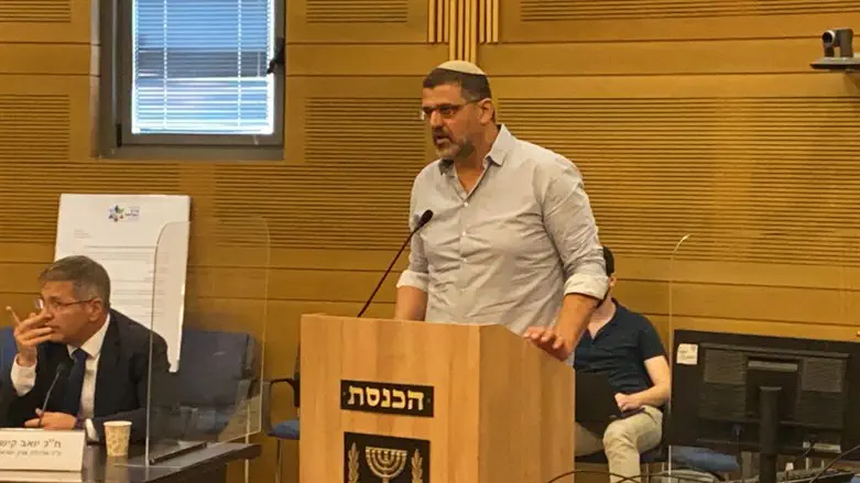 אביחי בוארון