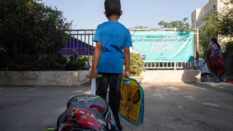 למצולמים אין קשר לידיעה