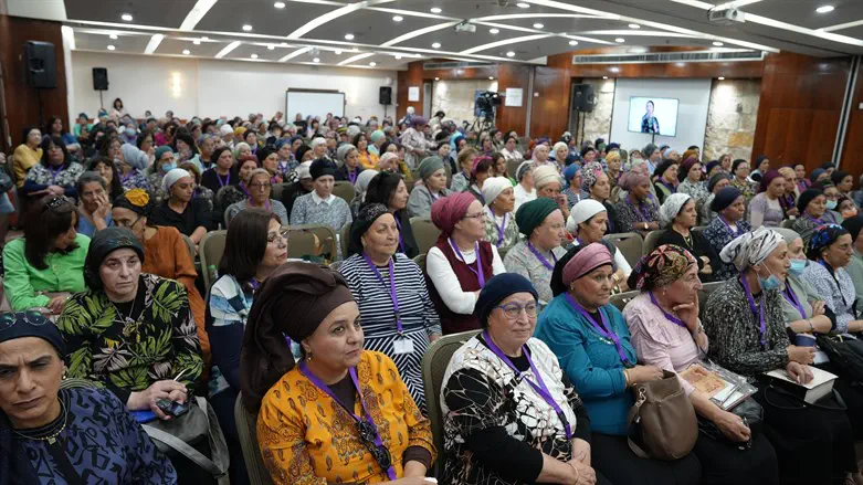 כנס הבלניות של ארגון 'טהרת המשפחה'