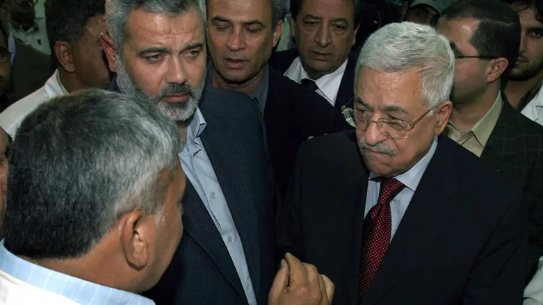 Abbas and Haniyeh in 2006