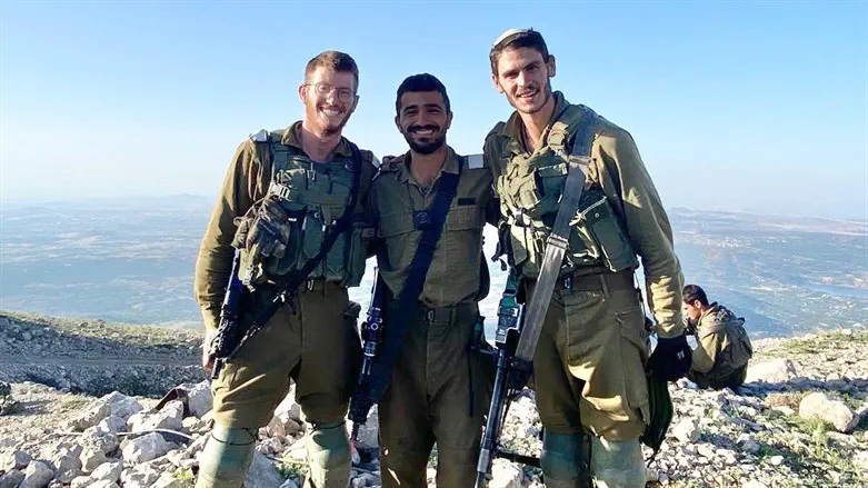 מימין: יצחק גלפרין, אוריאל בן מנשה, איתן שכטר