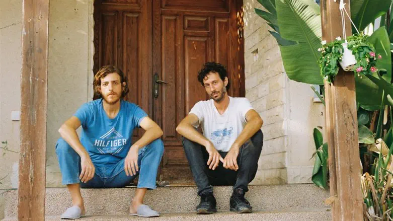 אלון עדר ותומר ישעיהו