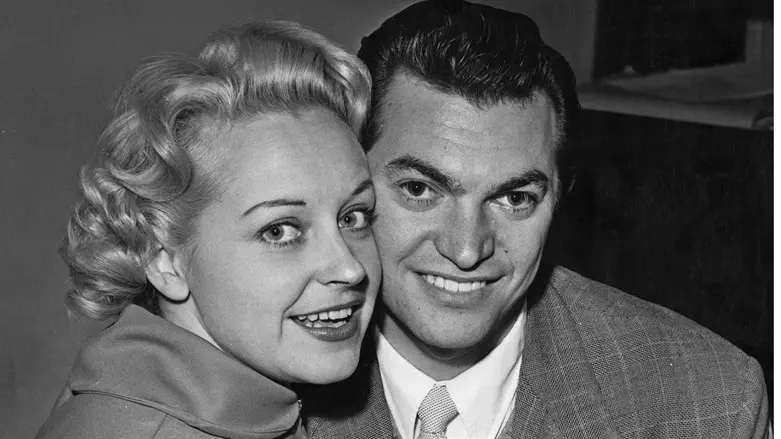 Composer Monty Norman