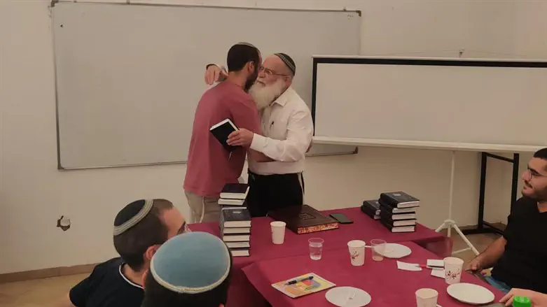 הרב אליקים לבנון 