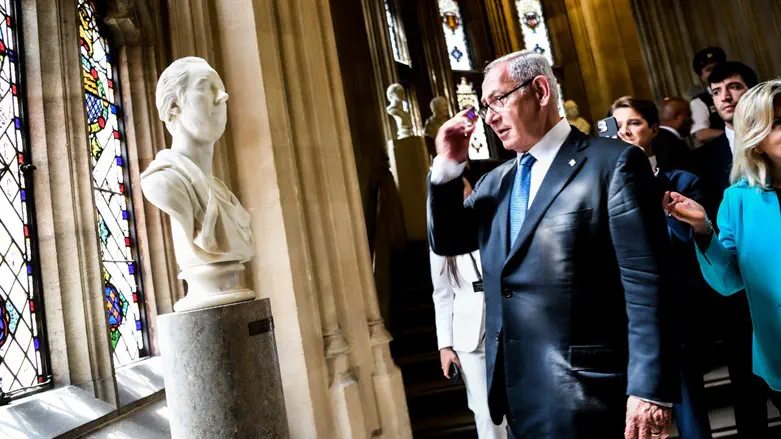Netanyahu in London