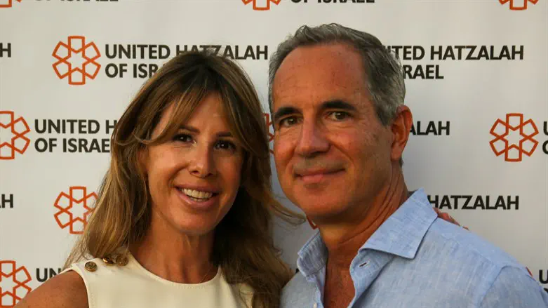 Laura Schwartz and Steve Reiter