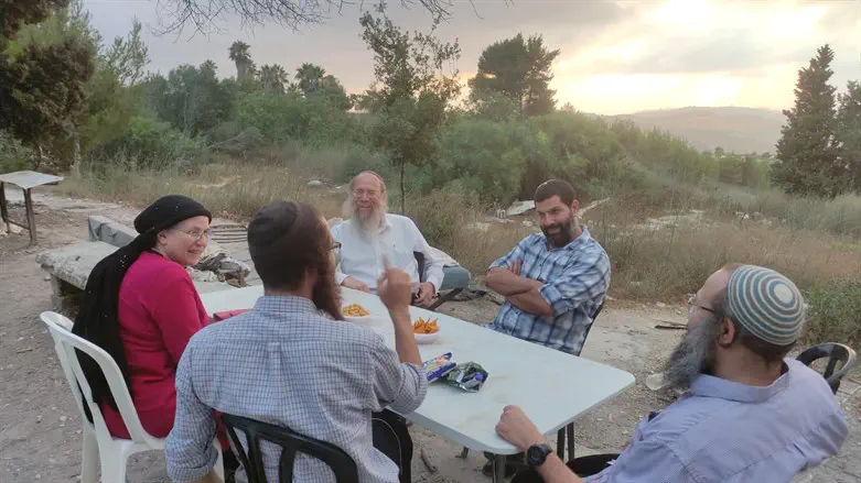 אורית סטרוק בחומש